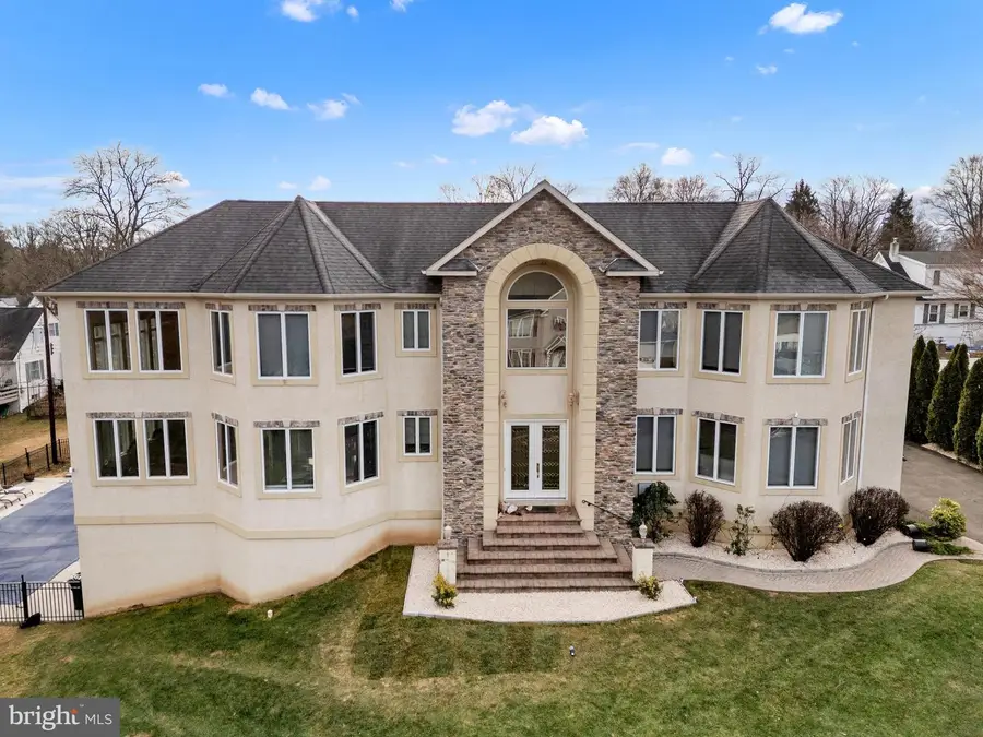 6379 Sterling Ave, Bensalem, PA 19020 - Image #2