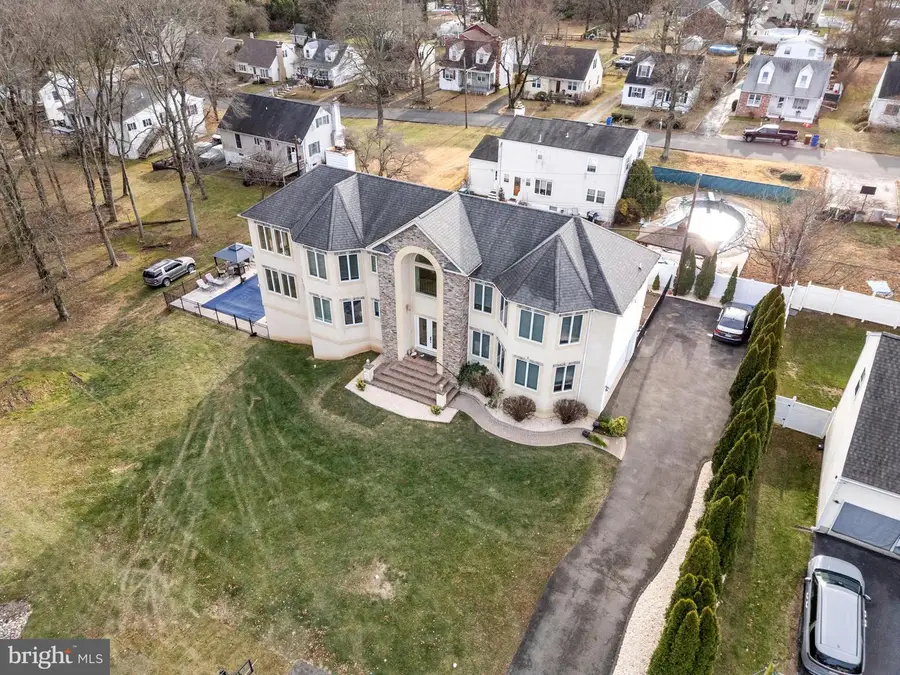 6379 Sterling Ave, Bensalem, PA 19020 - Image #3