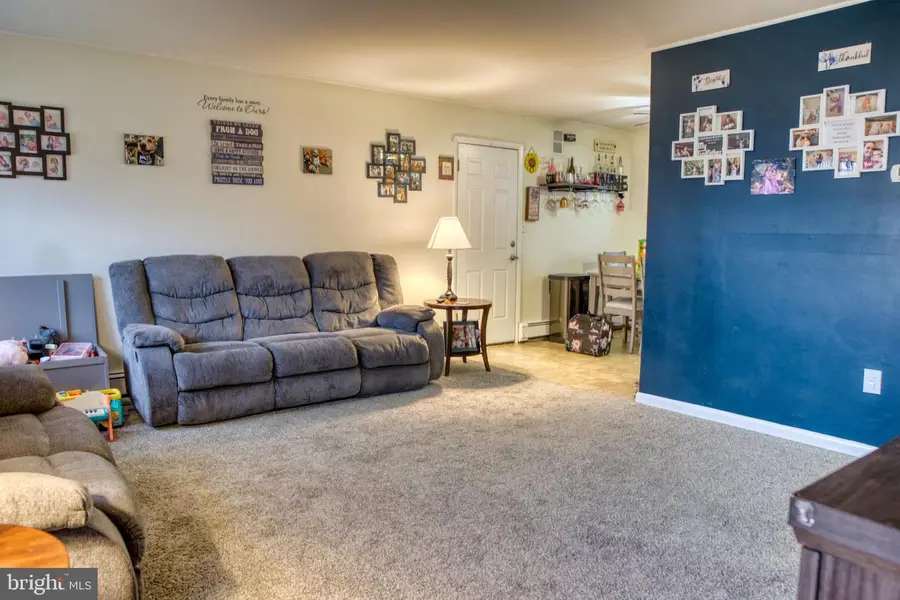 53 Micahill Rd, Levittown, PA 19056 - Image #3
