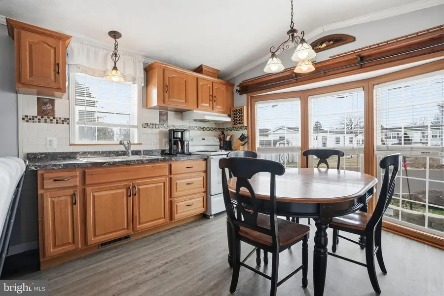 2304 Brownsville Rd #a-19, Feasterville Trevose, PA 19053 - Image #2