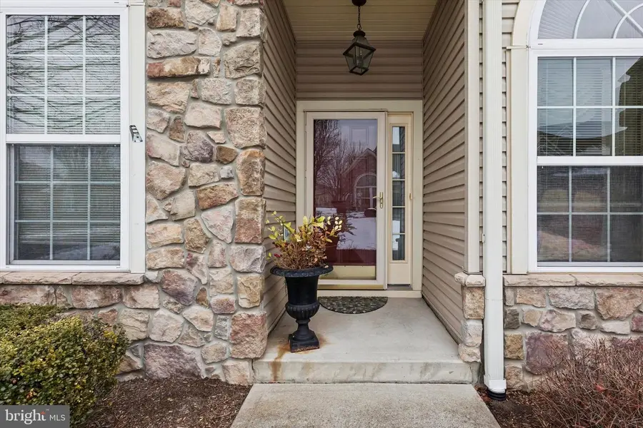 209 Fairway Dr, Warminster, PA 18974 - #3