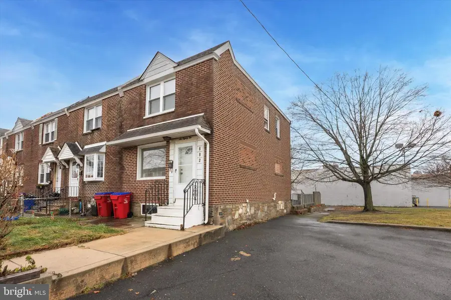 682 2nd Ave, Bristol, PA 19007 - Image #2