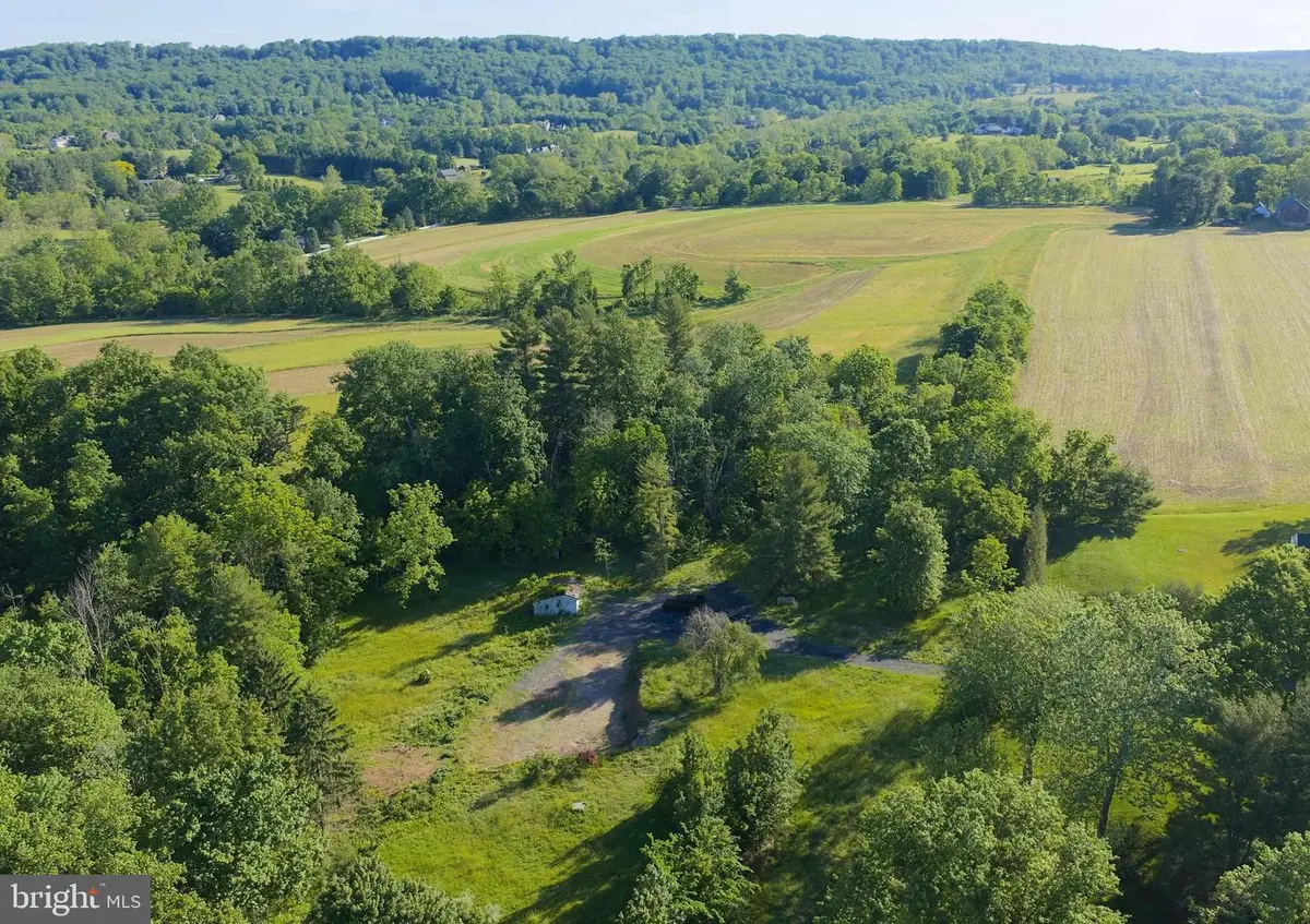5720 Ridge Rd, New Hope, PA 18938 - #1