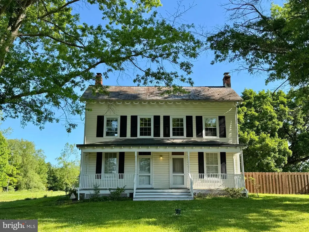 321 Lurgan Rd, New Hope, PA 18938 - #1
