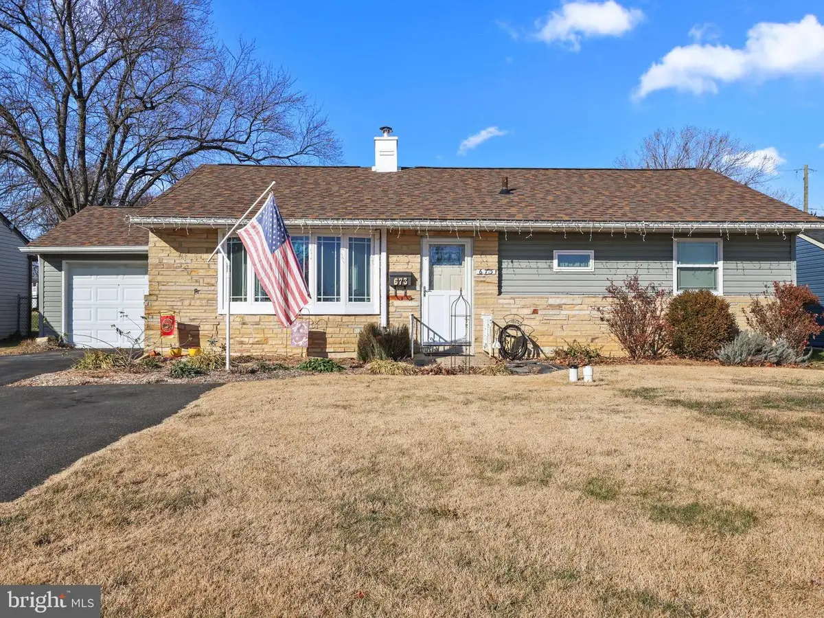 673 Trenton Rd, Fairless Hills, PA 19030 - Image #1