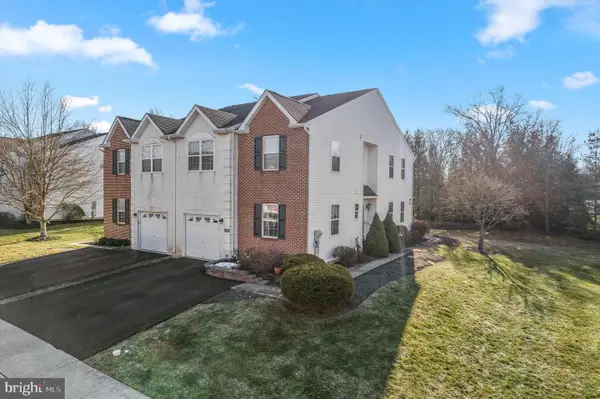260 Hampshire Dr, SELLERSVILLE, PA 18960
