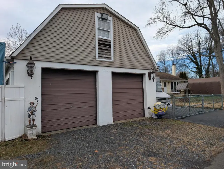 3227 Steele Ave, Bristol, PA 19007 - Image #2
