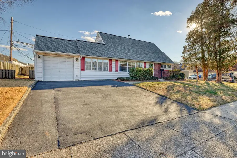 110 Kenwood Dr #n, Levittown, PA 19055 - Image #3