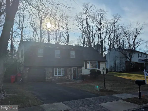 1019 Dick Ave, WARMINSTER, PA 18974