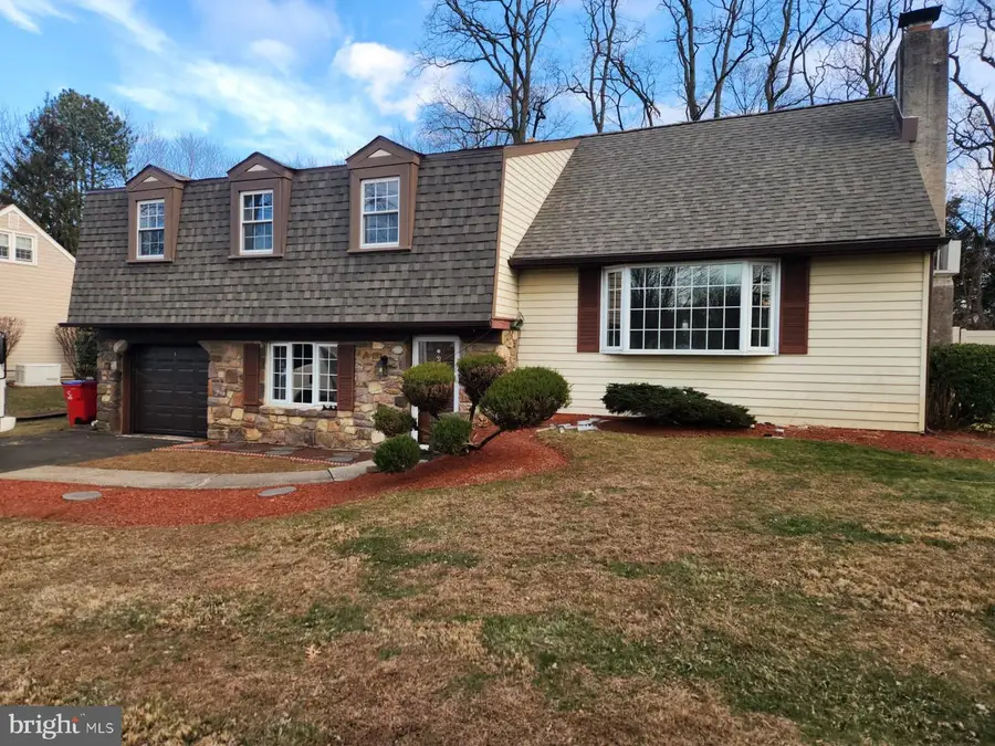 1019 Dick Ave, Warminster, PA 18974 - Image #2