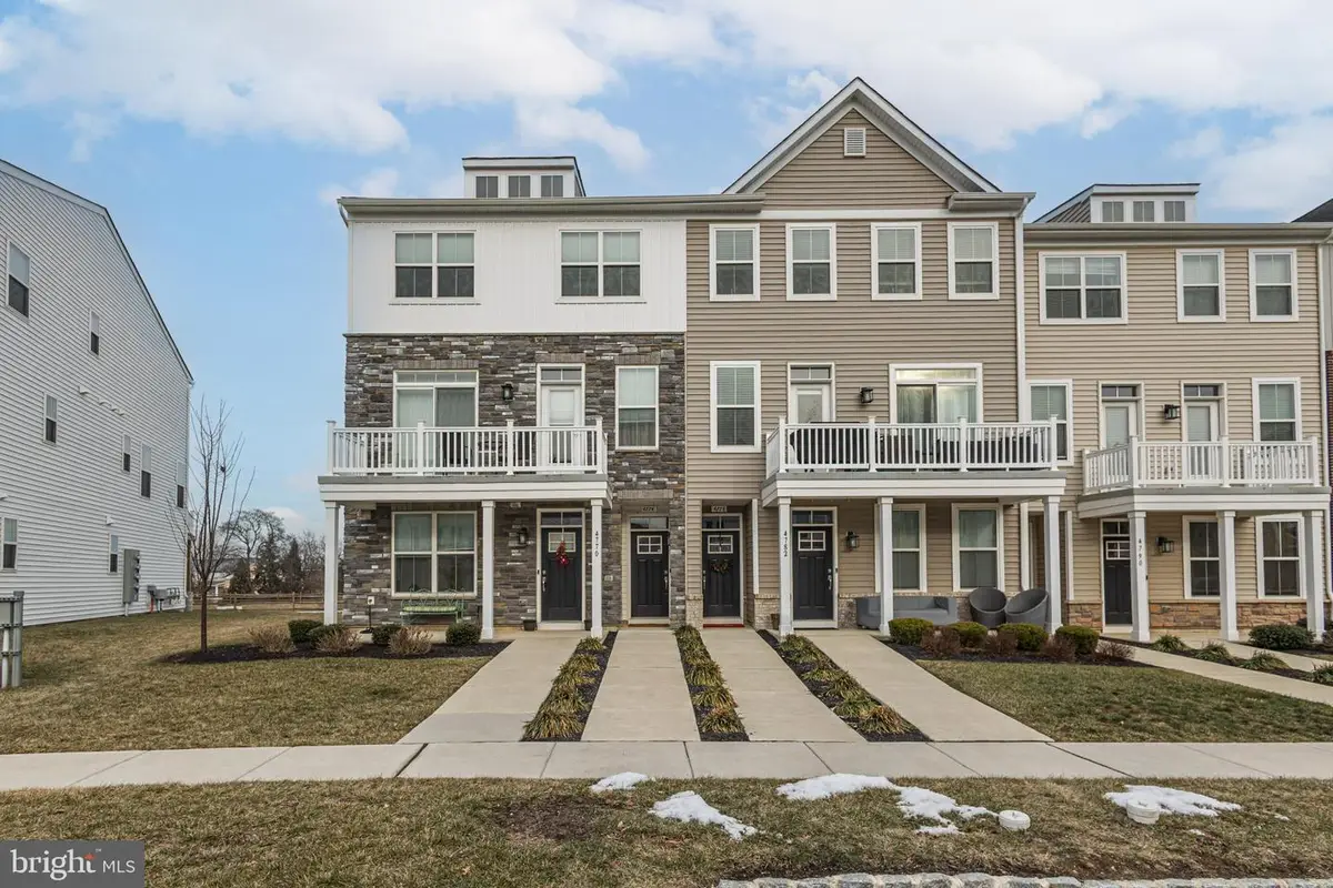 4774 Franklin Cir, Pipersville, PA 18947 - Image #1