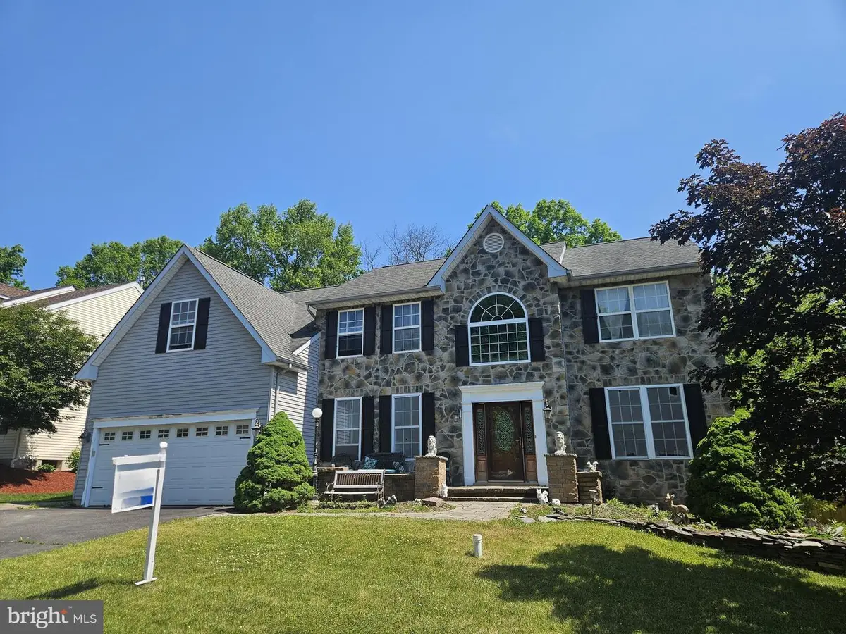 546 Penny Ln, Perkasie, PA 18944 - #1