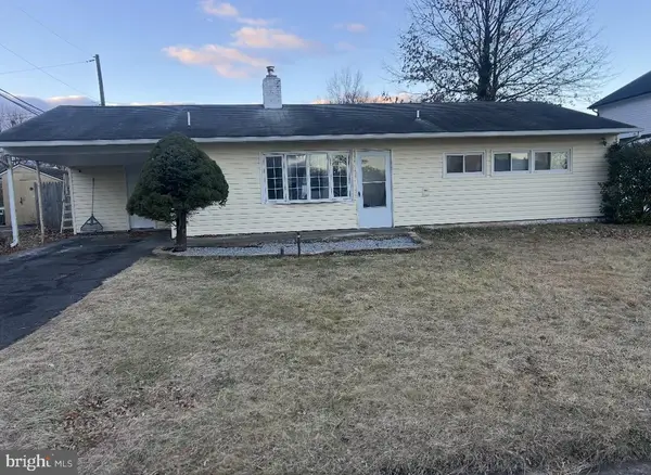 8 Starlight Ln, LEVITTOWN, PA 19055