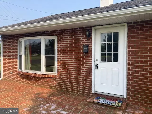 180 Andover Rd, Fairless Hills, PA 19030 - Image #3