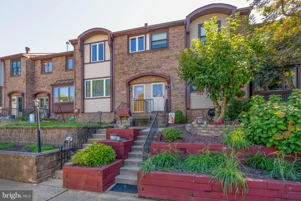 3933 Wrexham Ct, BENSALEM, PA 19020