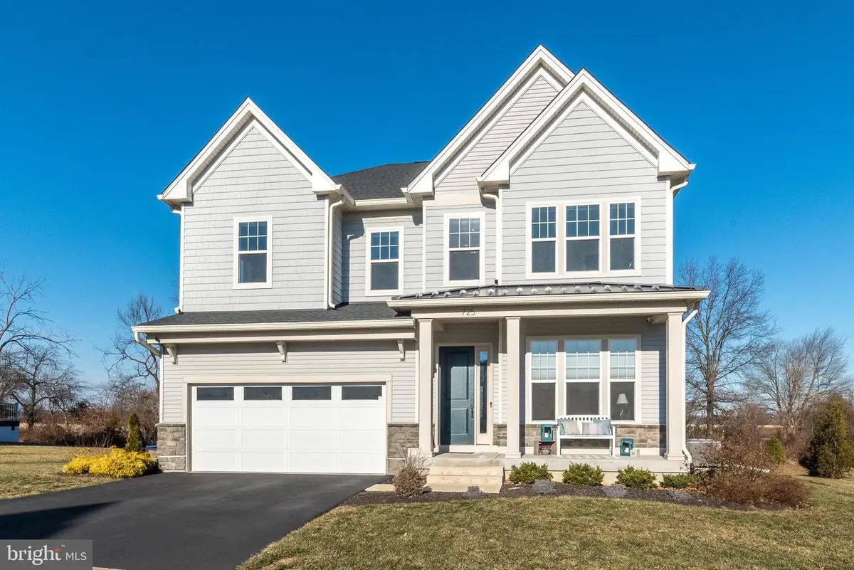 725 Conrad Dr, Warrington, PA 18976 - #1