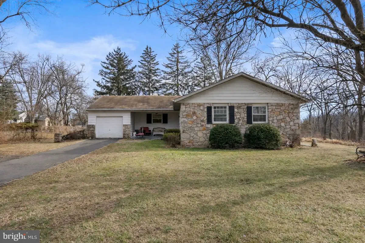 37 N 2nd Street Pike, Churchville, PA 18966 - Image #1