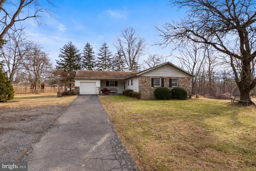 37 N 2nd Street Pike, Churchville, PA 18966 - Image #2