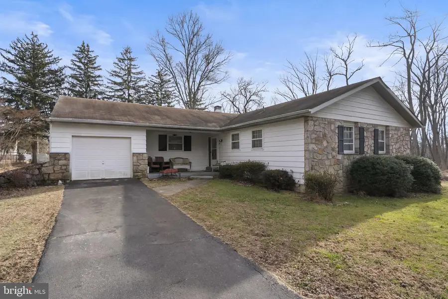 37 N 2nd Street Pike, Churchville, PA 18966 - Image #3