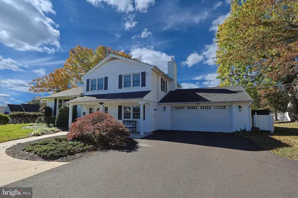 3632 Bristol Rd, CHALFONT, PA 18914