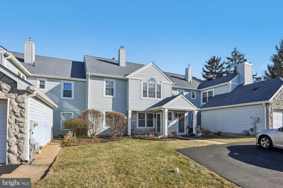 365 Independence Dr, Southampton, PA 18966 - #2