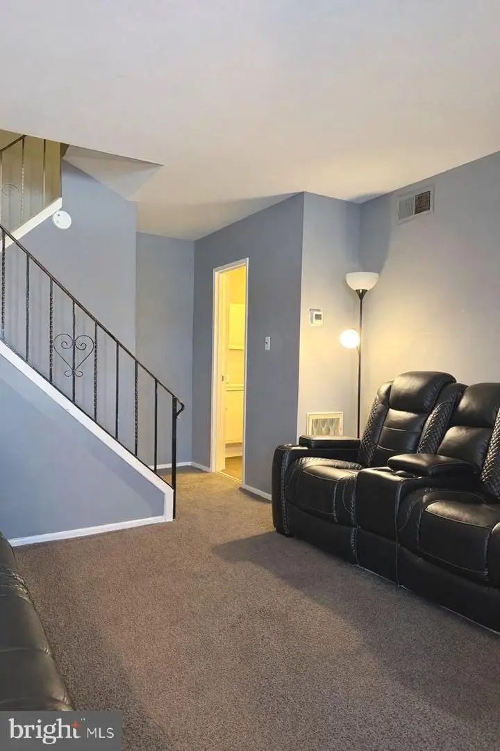 422 Brandywine Ct, Warminster, PA 18974 - #3