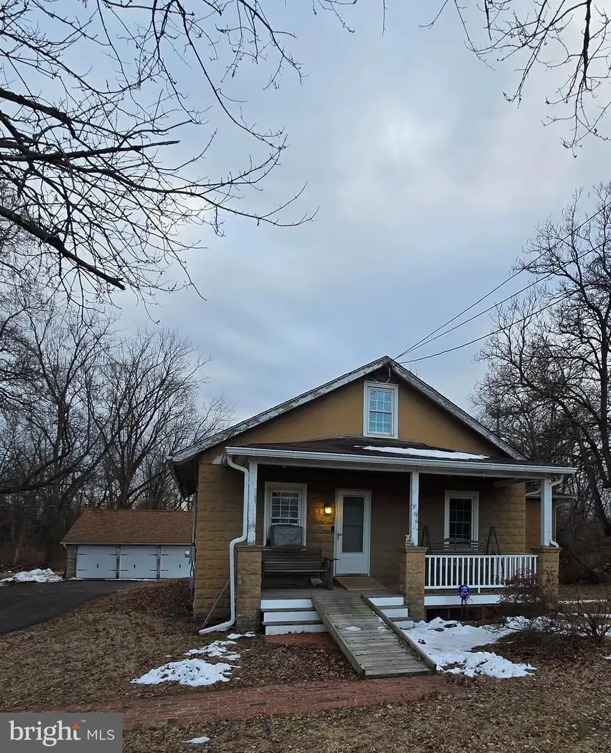 566 New Britain Rd, Doylestown, PA 18901 - #3