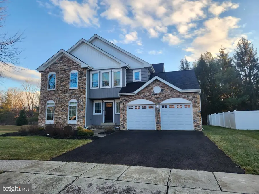 161 Equestrian Dr, New Hope, PA 18938 - #2