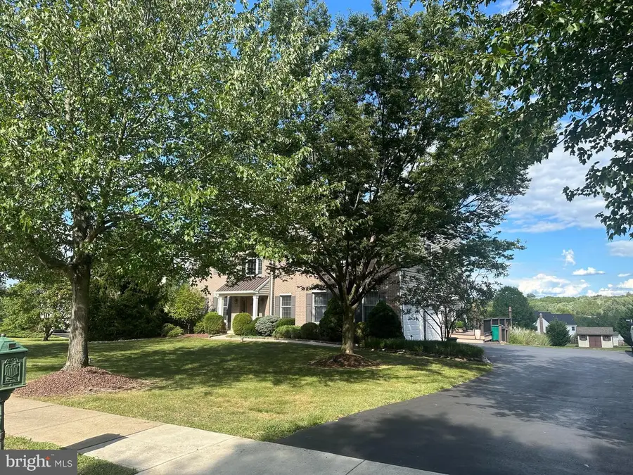 118 Brinkley Dr, Sellersville, PA 18960 - Image #2