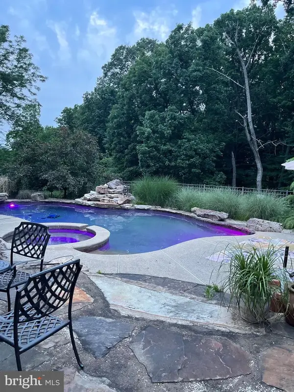 4002 Miriam Dr, DOYLESTOWN, PA 18902