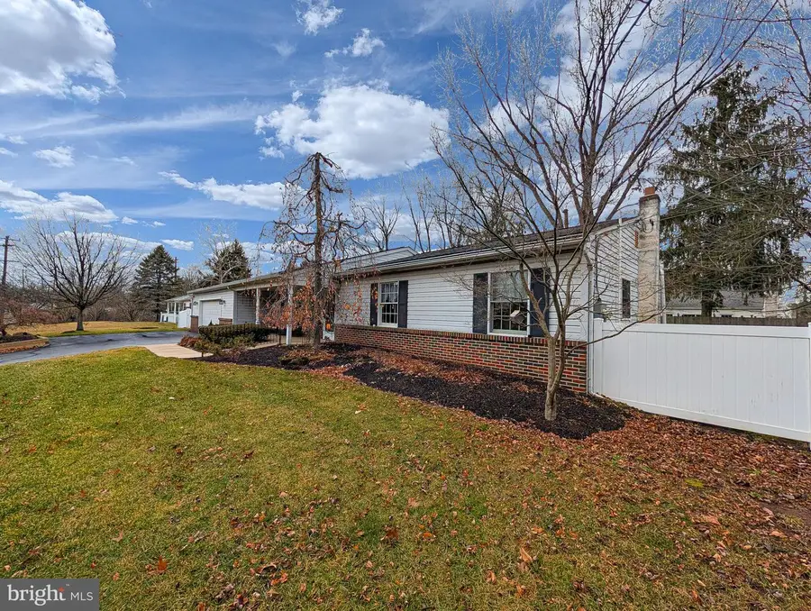 807 N Broad St, Doylestown, PA 18901 - #3