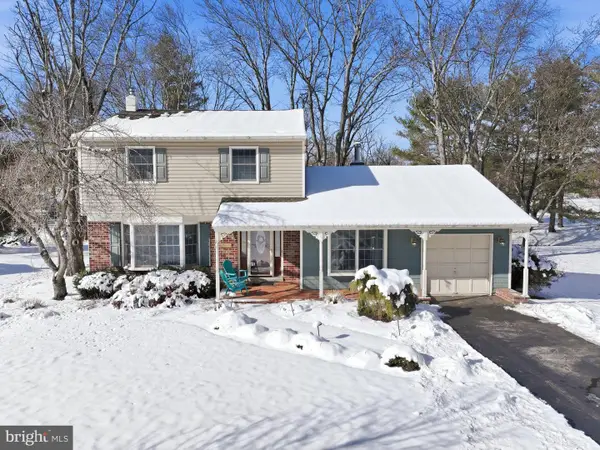 5 Brook Ln, CHALFONT, PA 18914