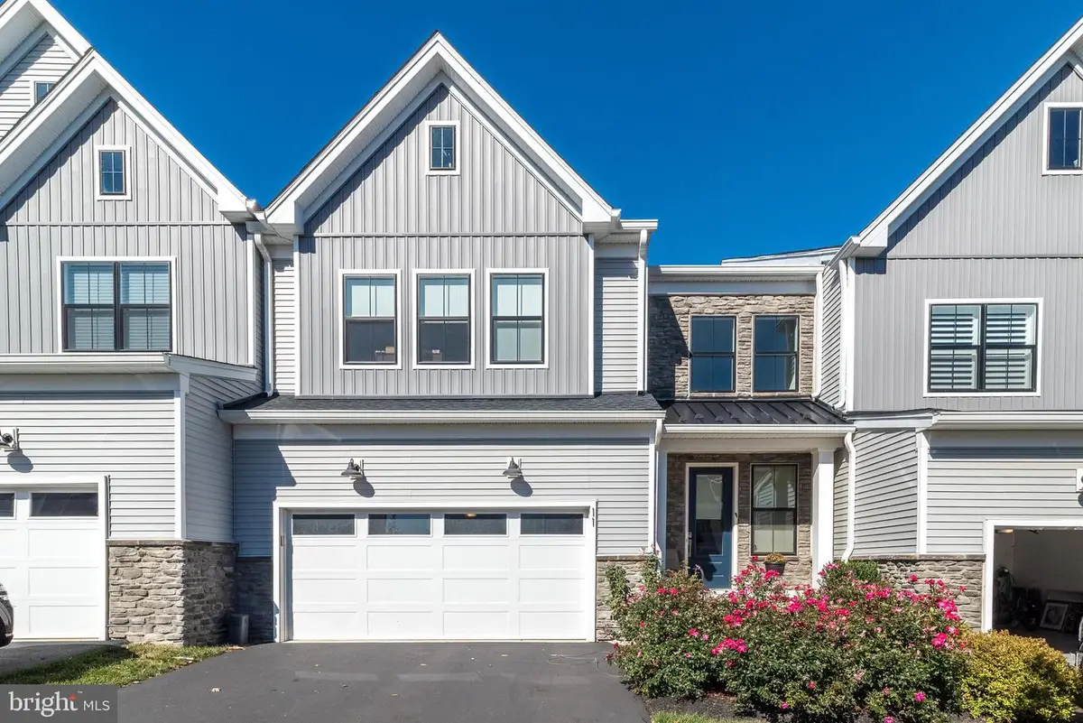 11 Tradesville Dr, Doylestown, PA 18901 - Image #1