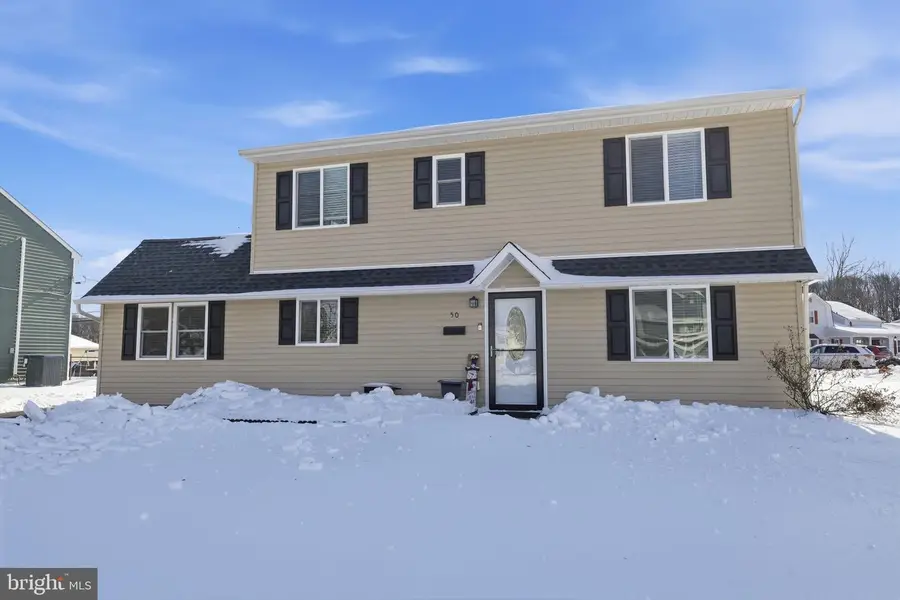 50 Red Cedar Dr, Levittown, PA 19055 - Image #2