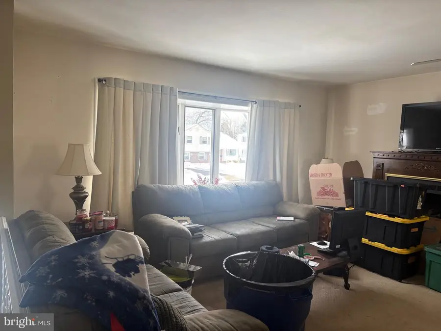 1493 Maguire Ln, Warminster, PA 18974 - #3