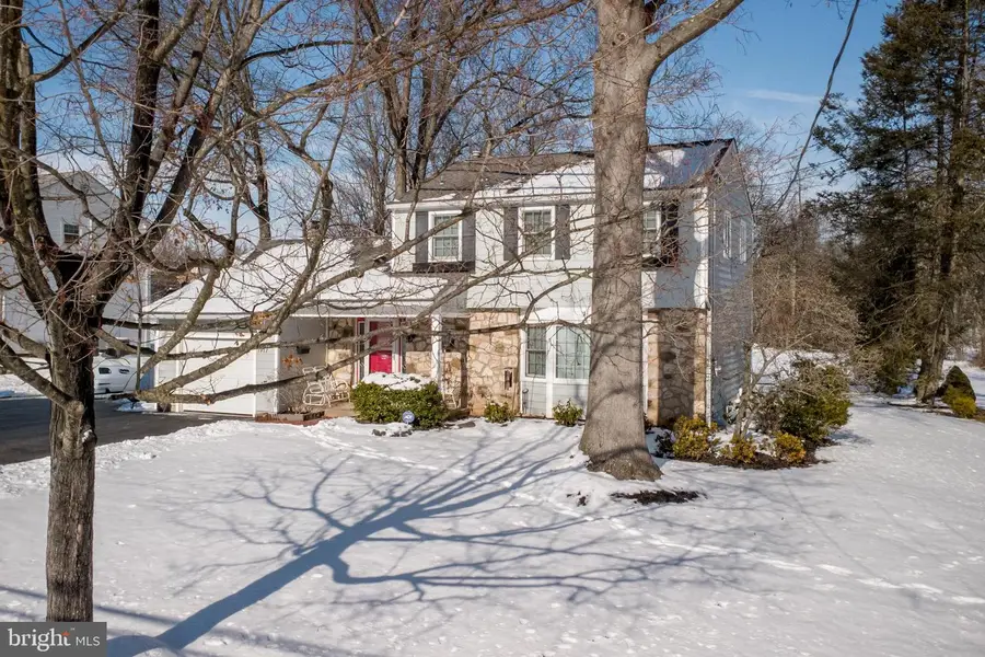 1917 Palomino Dr, Warrington, PA 18976 - #2