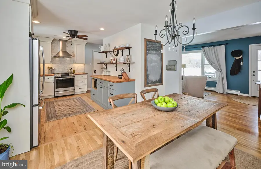 6374 Saw Mill Rd, New Hope, PA 18938 - #3