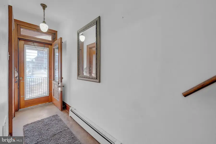 619 Juniper St, Quakertown, PA 18951 - Image #3