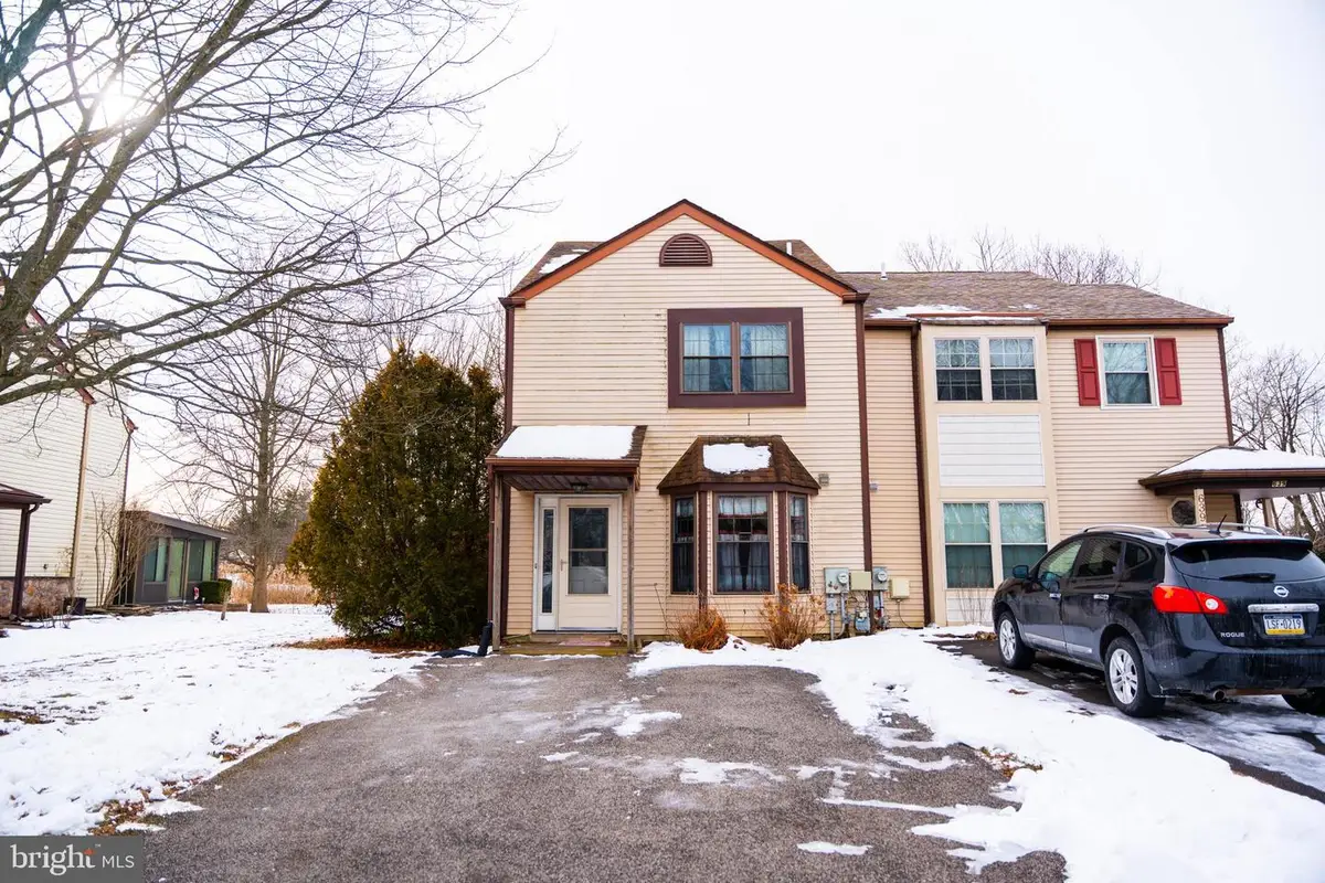 641 Whittier Dr, Warminster, PA 18974 - Image #1