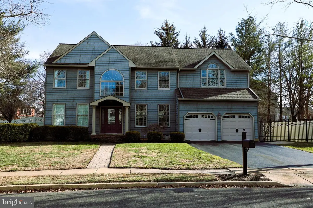 112 Steeplechase Dr, Doylestown, PA 18901 - Image #1