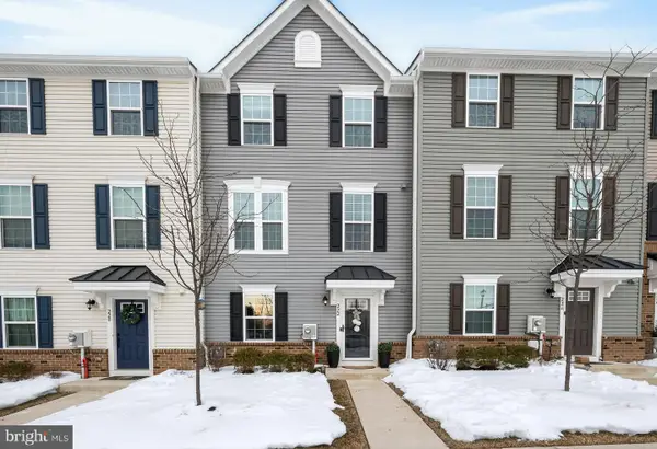 222 Center Dr, DUBLIN, PA 18917