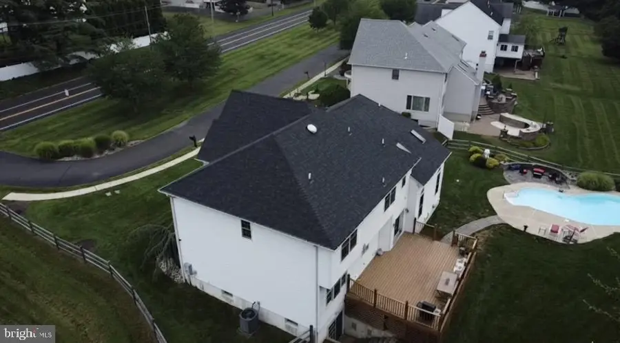 1 Costa Ct, Langhorne, PA 19047 - #3