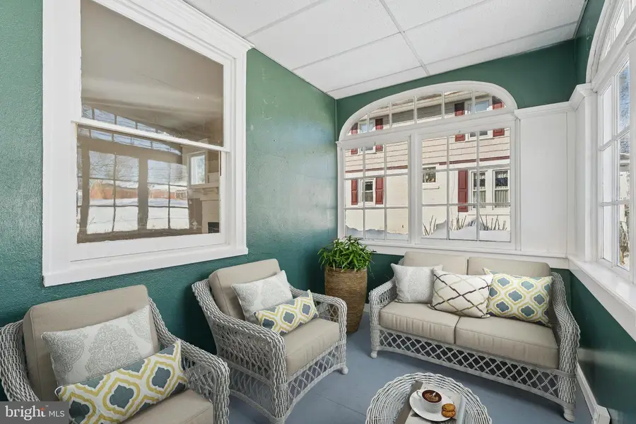 236 Green St, Doylestown, PA 18901 - #2