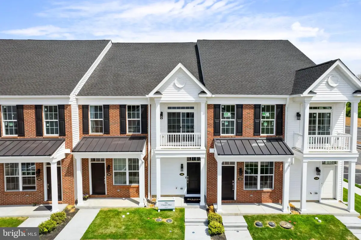 8 Ivy Ln #94, Levittown, PA 19055 - Image #1