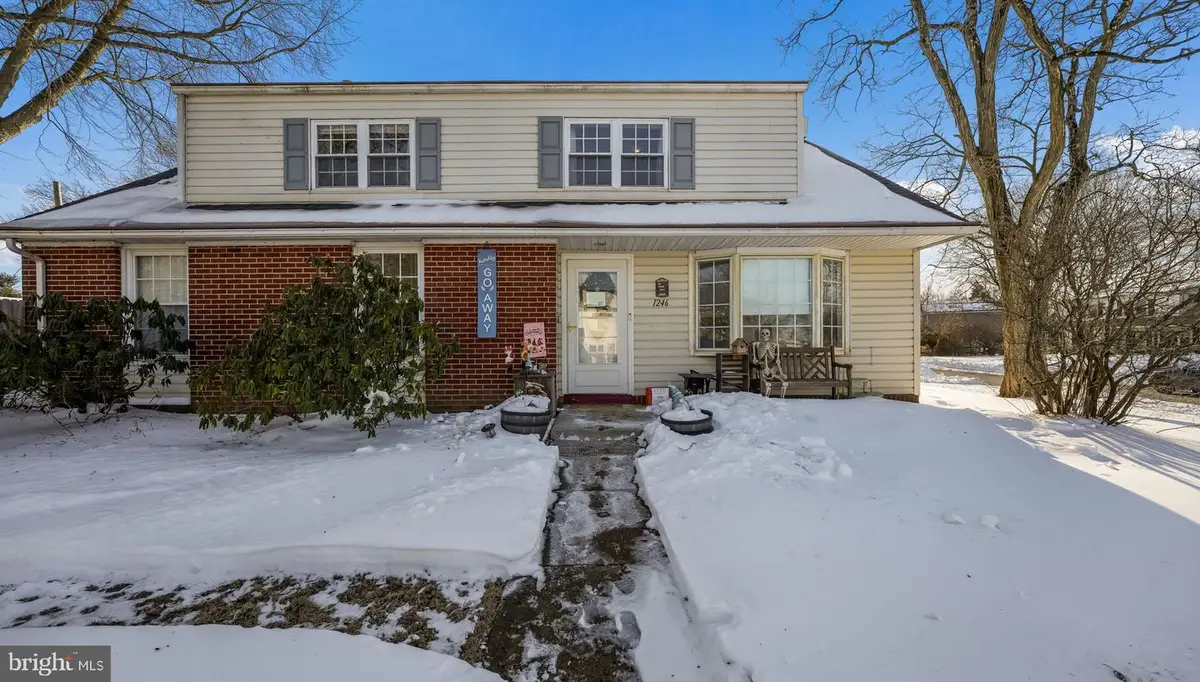 1246 Victoria Rd, Warminster, PA 18974 - Image #1