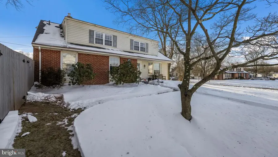 1246 Victoria Rd, Warminster, PA 18974 - Image #2