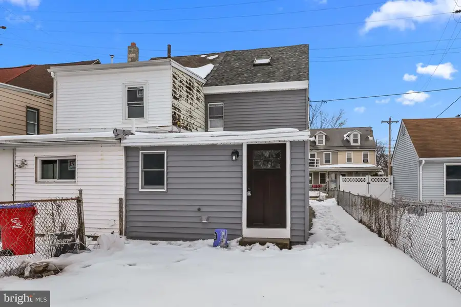 702 Corson St, Bristol, PA 19007 - Image #2