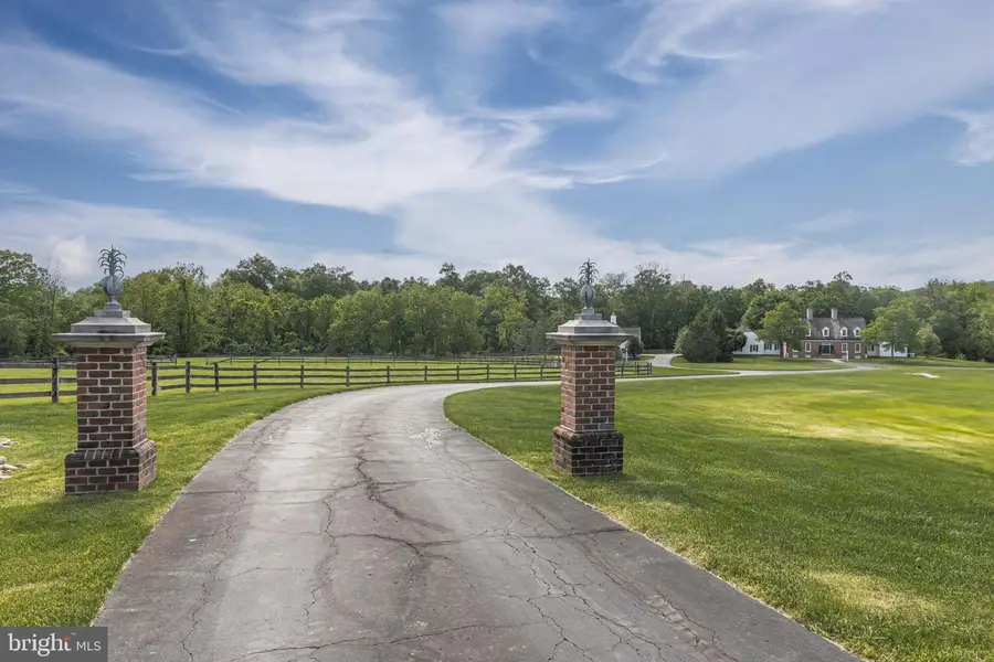 71 Covered Bridge Rd, New Hope, PA 18938 - #2