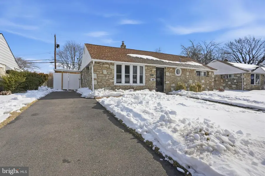 2510 Green Ave, Bristol, PA 19007 - #2