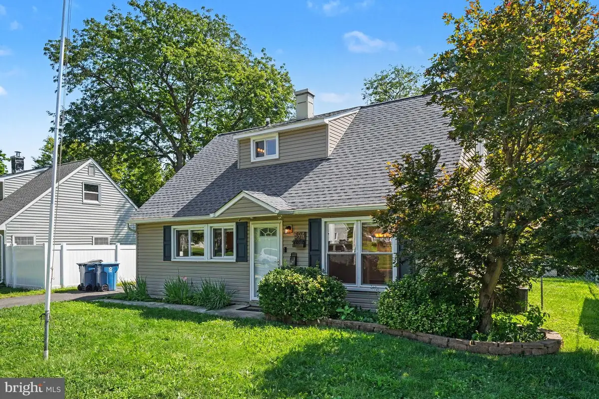 594 Rosemar Dr, Yardley, PA 19067 - #1